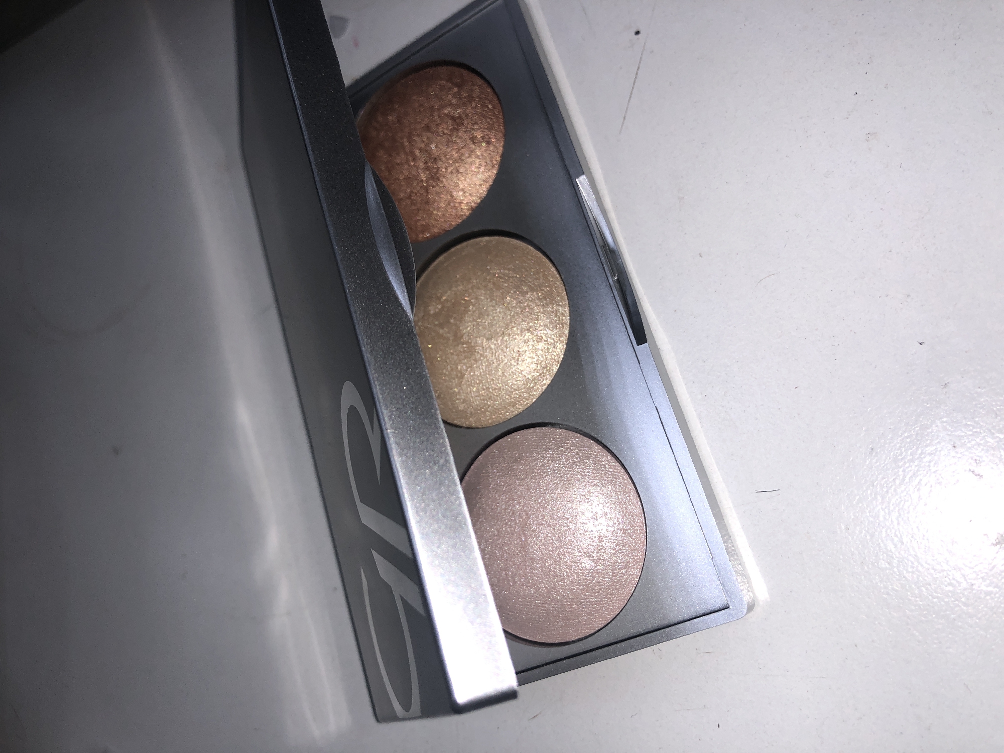 GOLDEN ROSE Strobing highlighter Хайлайтер 3 цвета-img-0