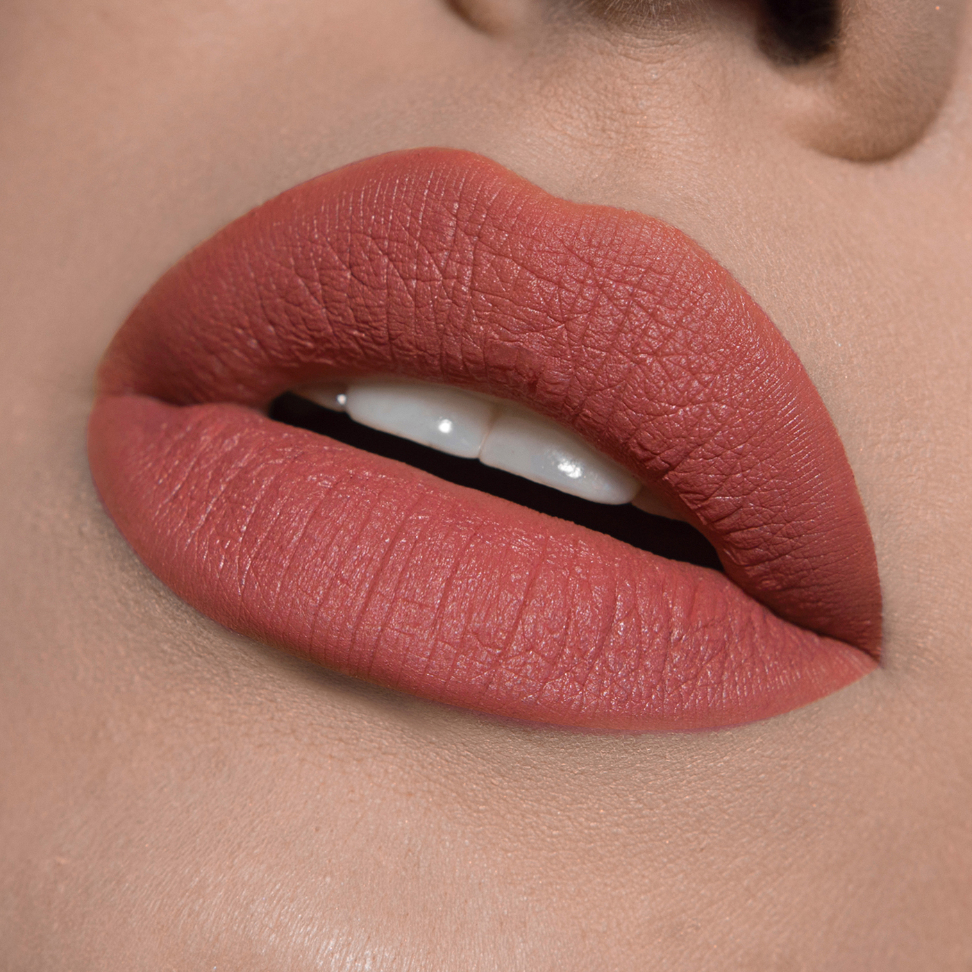 Губная помада LUXVISAGE PIN-UP ultra matt 4 г, 505 тон-img-2