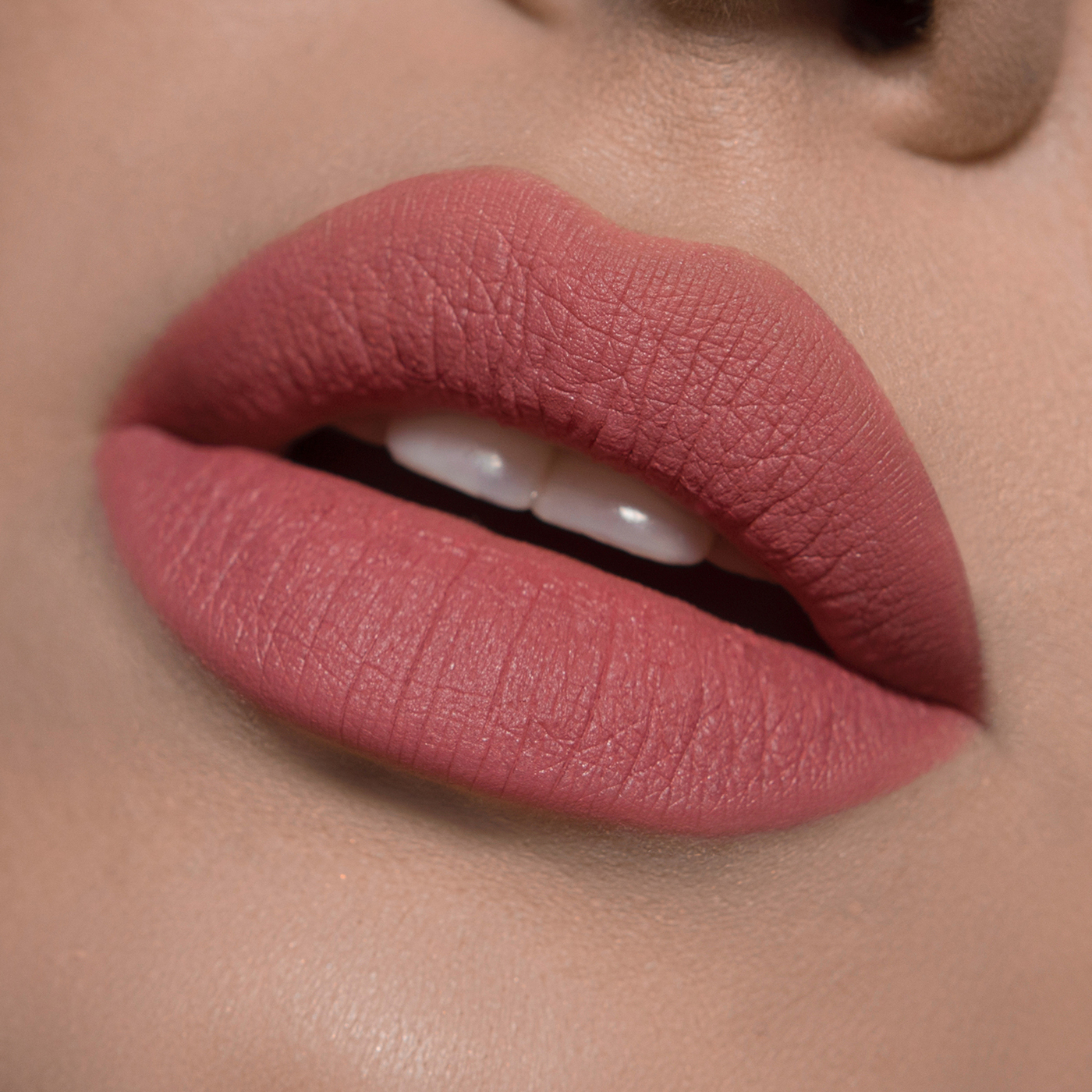 Губная помада LUXVISAGE PIN-UP ultra matt 4 r, 514 тон-img-1