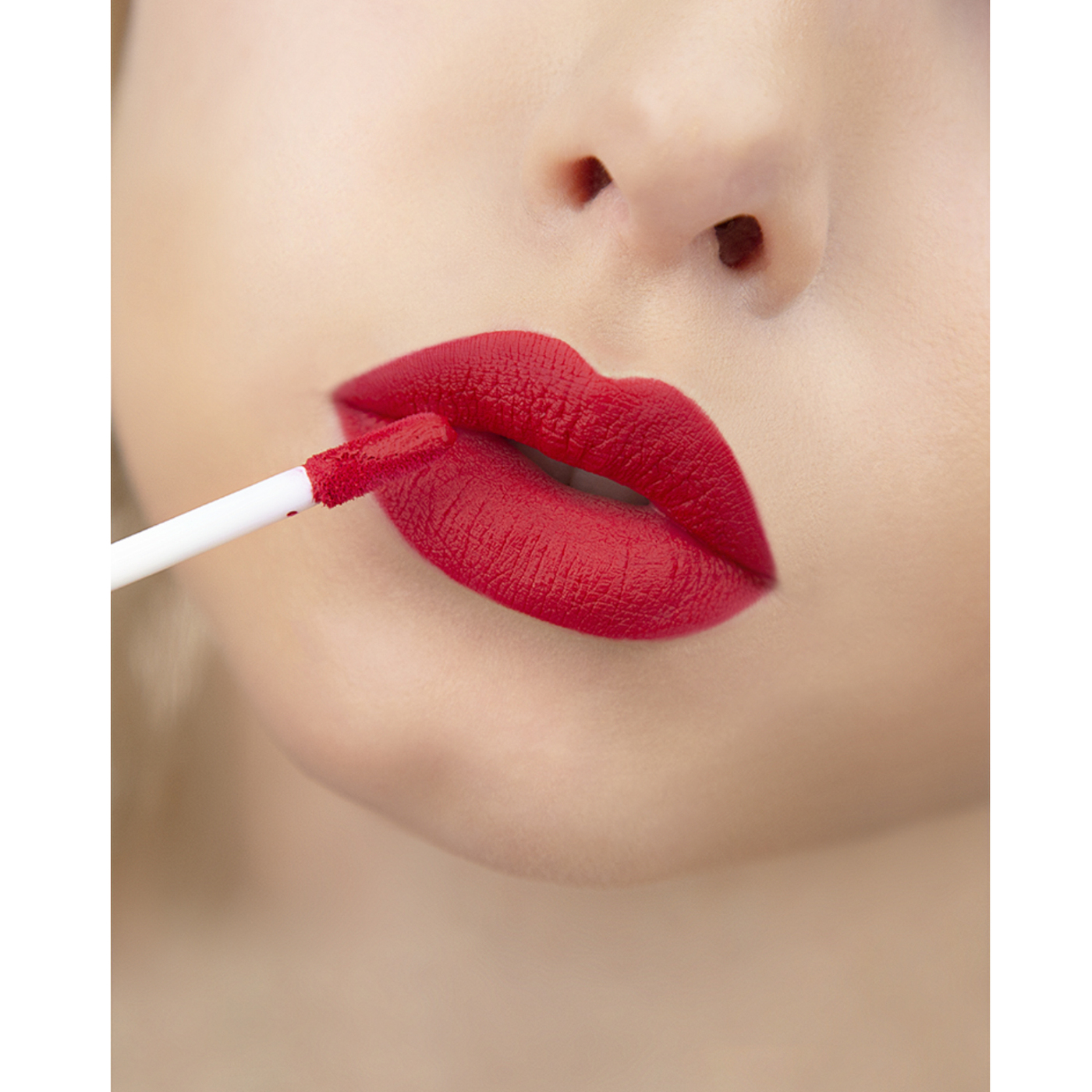LUXVISAGE Матовый блеск для губ тон 29 "PIN-UP Ultra matt" 5г /5-img-2